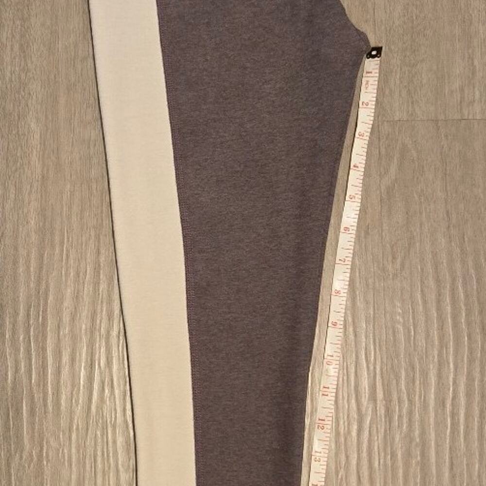 Beyond Yoga Space Dye Colorblock Ankle Leggings  M - Picture 7 of 10